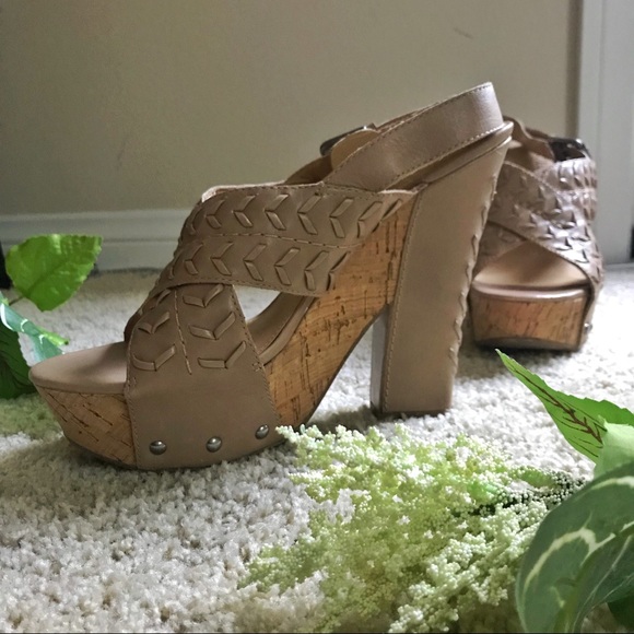 Guess Platform Summer Heels - Picture 3 of 4